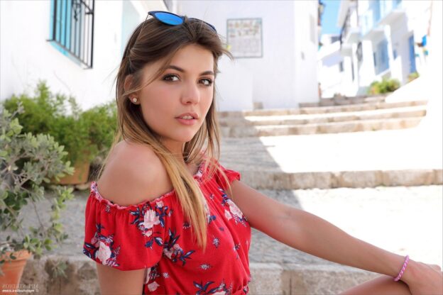 Una mujer llena de pasión y sexualidad